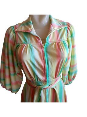 True Vintage Dress sz 8 1970s Pastel Rainbow Striped A-Line Belted Puff Sleeves